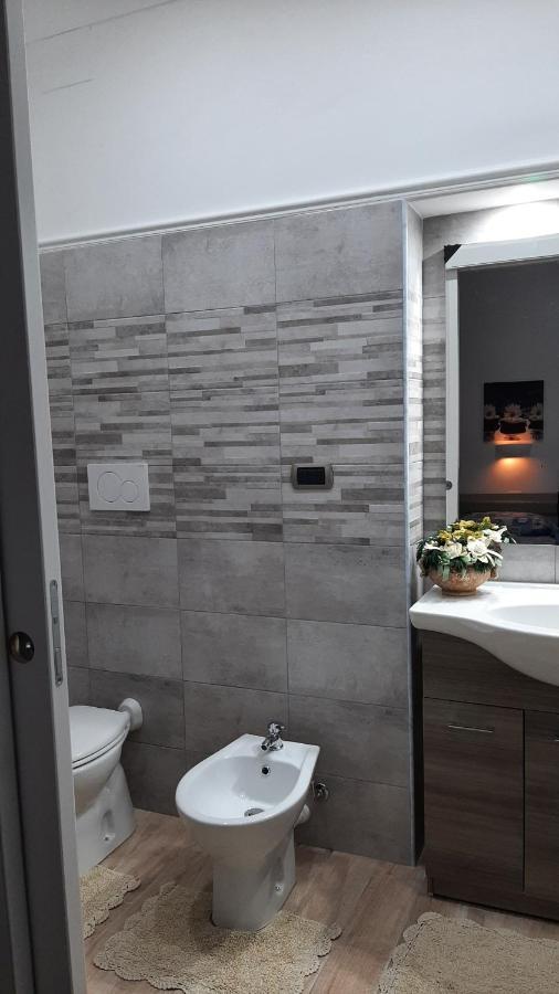 Casa "Settima Essenza" Appartement Surbo Buitenkant foto